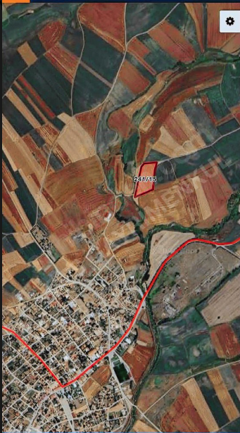 C TIS YAPI DAN EVRENSEKİZDE SATILIK İMARA YAKIN 275 MT